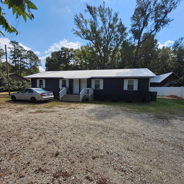 224 E Clark St, Pinewood, SC en venta - Foto principal - Imagen 1 de 8