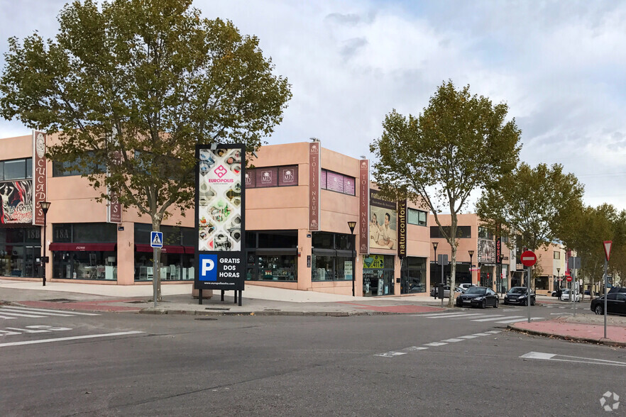 Naves en Las Rozas de Madrid, MAD en alquiler - Foto principal - Imagen 1 de 2