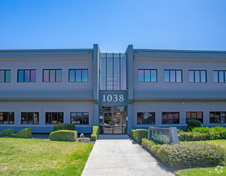 1038 Leigh Ave, San Jose, CA en alquiler - Foto del edificio - Imagen 1 de 14