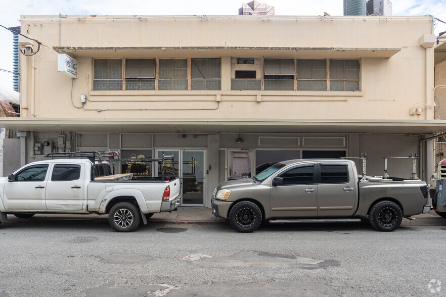 746 Ilaniwai St, Honolulu, HI en alquiler - Foto del edificio - Imagen 3 de 7