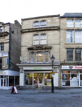 Más detalles de 37 Crown St, Halifax - Local en venta