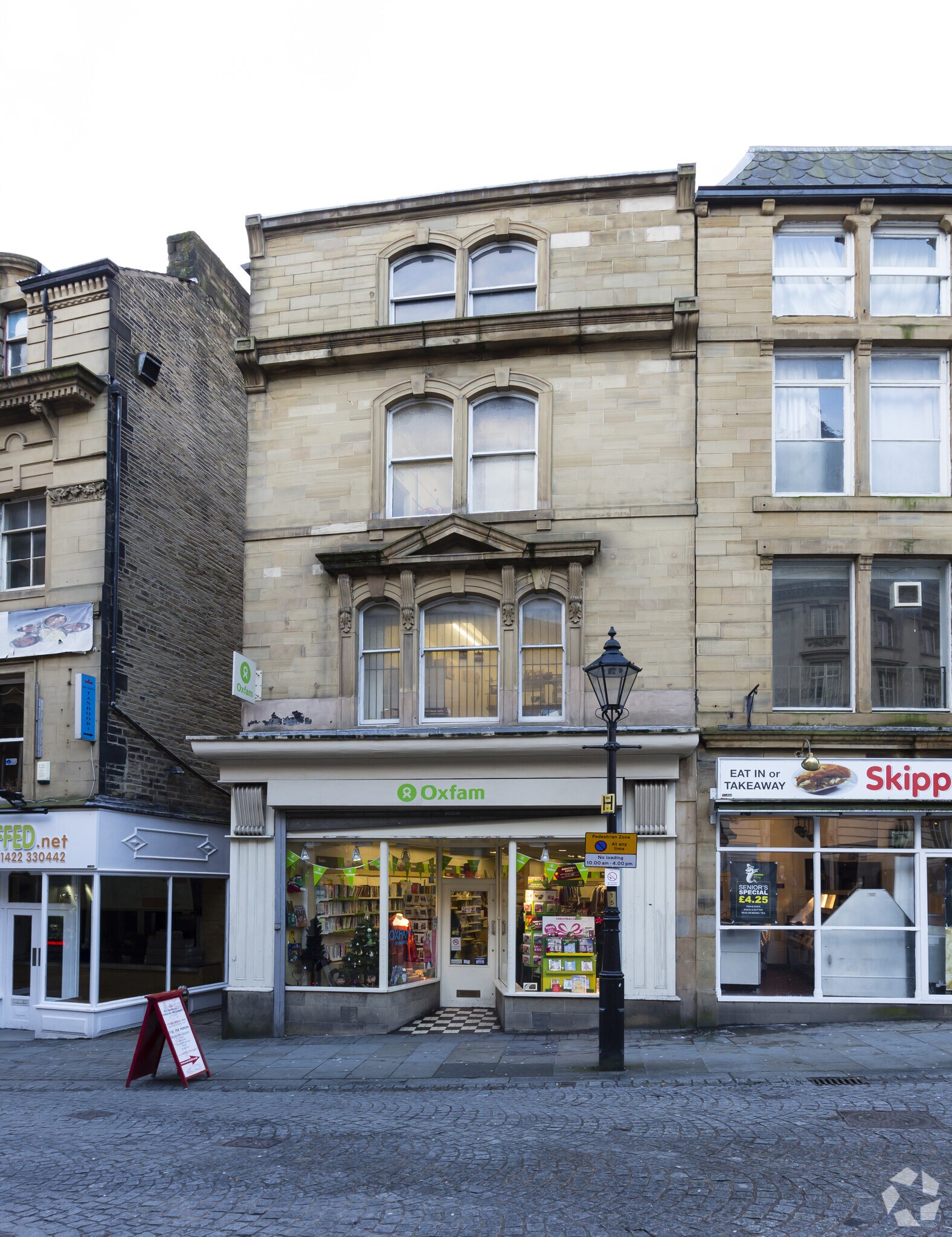 37 Crown St, Halifax en venta Foto principal- Imagen 1 de 5