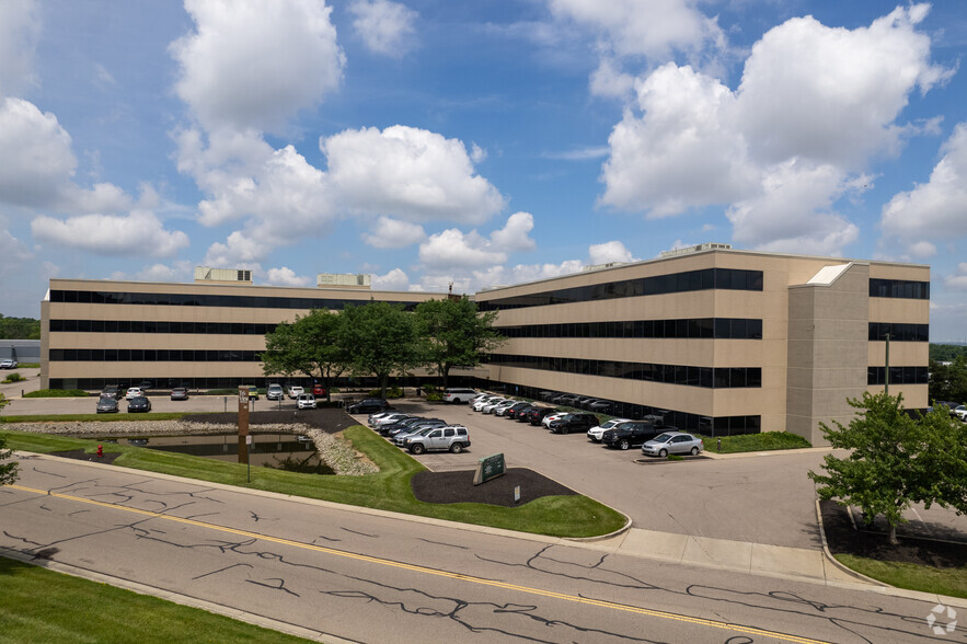 110 Boggs Ln, Cincinnati, OH en alquiler - Foto del edificio - Imagen 1 de 14