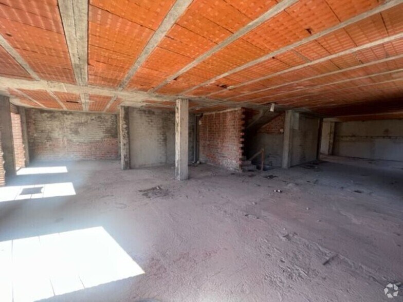Plaza Tetuán, 12, Méntrida, Toledo en venta - Foto del edificio - Imagen 3 de 9
