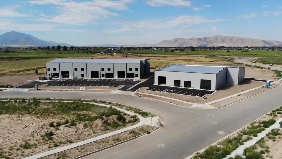 1379 W 3470 N, Spanish Fork, UT en alquiler - Vídeo de anuncio comercial - Imagen 2 de 13