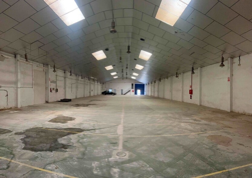 Calle Hierro, Torrejón de Ardoz, Madrid en venta - Foto del interior - Imagen 2 de 11