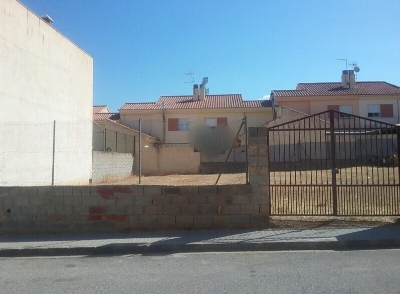 Terreno en Huétor Vega, Granada en venta - Foto del edificio - Imagen 2 de 11