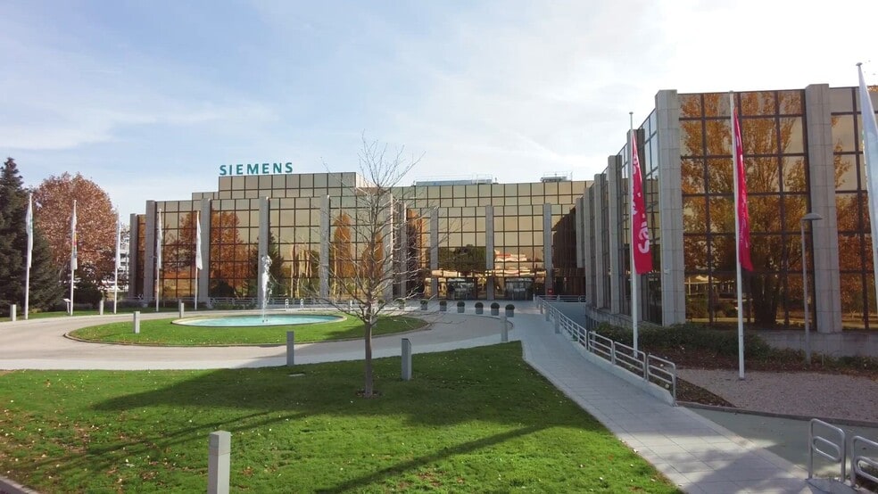 Ronda de Europa, 5, Tres Cantos, Madrid en alquiler - Vídeo de anuncio comercial - Imagen 2 de 41