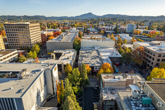 28-30 E Broadway, Eugene, OR - VISTA AÉREA  vista de mapa