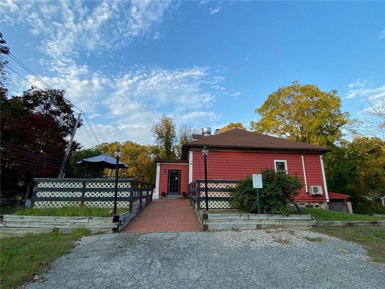 276 Watch Hill Rd, Cortlandt Manor, NY en alquiler - Foto del edificio - Imagen 3 de 35