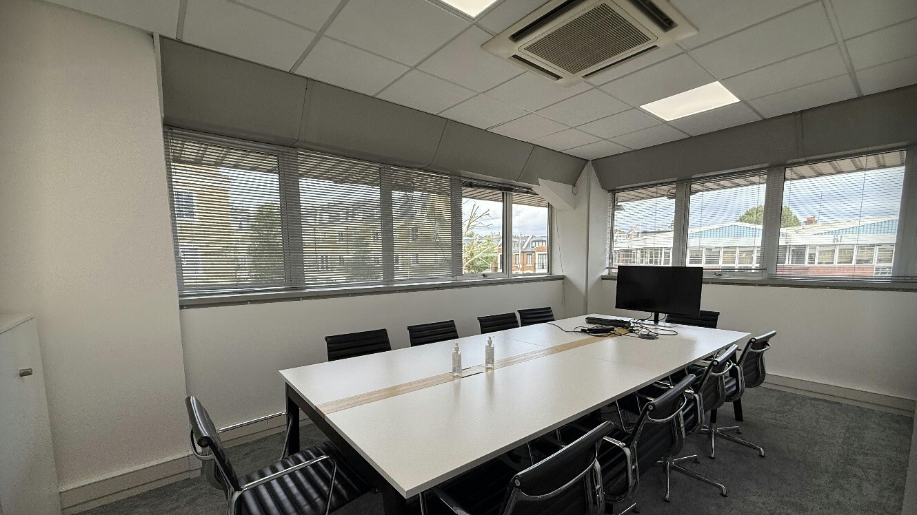 Sulivan Rd, London, LND SW6 3DU - Unidad 14 & 15 -  - Foto del interior - Image 2 of 4