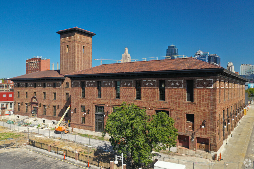 1729 Grand Blvd, Kansas City, MO en alquiler - Foto del edificio - Imagen 3 de 26