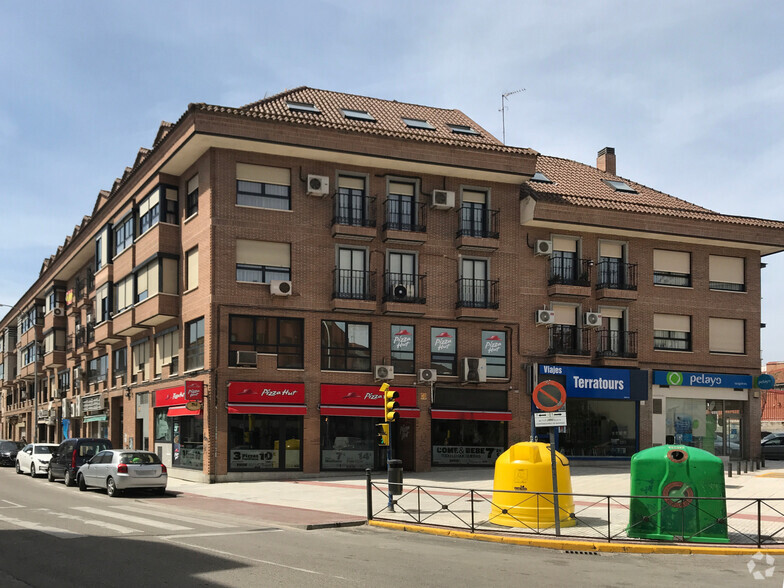 Calle Miguel de Unamuno, 3, Fuenlabrada, Madrid en alquiler - Foto del edificio - Imagen 2 de 2