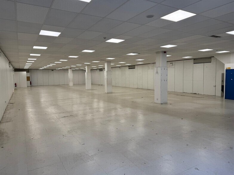 33-37 The Broadway, Loughton en alquiler - Foto del edificio - Imagen 3 de 31