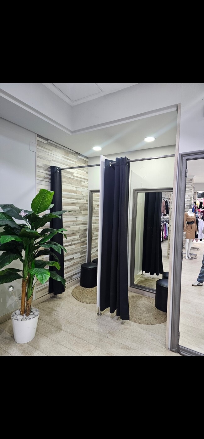 Más detalles de Calle Pinto, 41, Parla - Local en venta