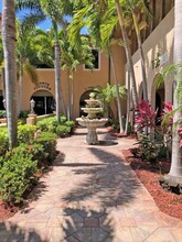 9681 Gladiolus Dr, Fort Myers, FL en alquiler Foto del edificio- Imagen 2 de 14