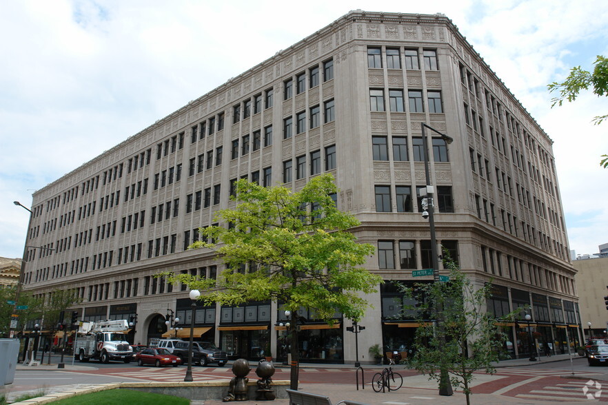 400-426 Saint Peter St, Saint Paul, MN en alquiler - Foto del edificio - Imagen 1 de 10