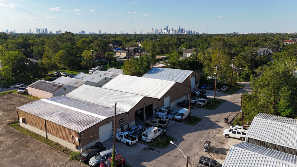 6912 Calhoun Rd, Houston, TX en alquiler - Foto del edificio - Imagen 1 de 11