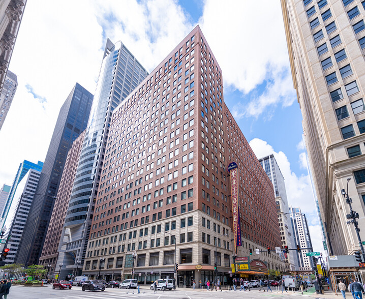 134 N LaSalle St, Chicago, IL en alquiler - Foto del edificio - Imagen 2 de 6