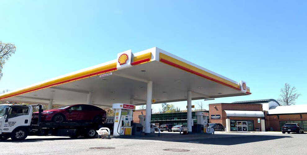 24641 Southpoint Dr, Chantilly, VA en venta Foto principal- Imagen 1 de 8