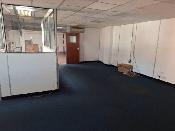 Rutherford Way, Crawley en alquiler Foto del interior- Imagen 1 de 5