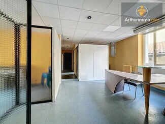 Más detalles de 7 Rue Stalingrad, Bourgoin-Jallieu - Oficina en alquiler