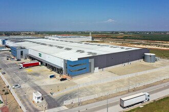 Calle del Parque Logístico, 1 B, Carmona, SEV - AÉREA  vista de mapa - Image1