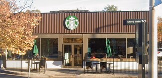 Más detalles de 364 Lakeshore Rd W, Mississauga, ON - Local en venta