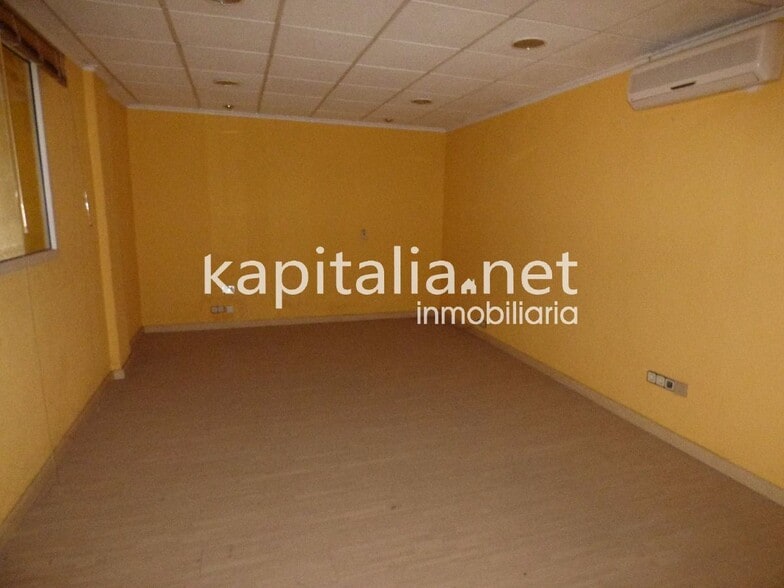 Nave en L'Olleria en venta - Foto del edificio - Imagen 3 de 9