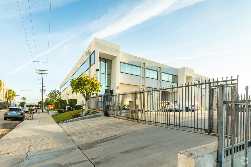 800-808 S Hindry Ave, Inglewood, CA en alquiler - Foto principal - Imagen 2 de 4