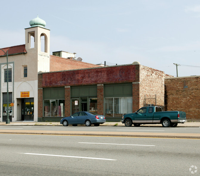 2812 W Broad St, Richmond, VA en alquiler - Foto del edificio - Imagen 2 de 13