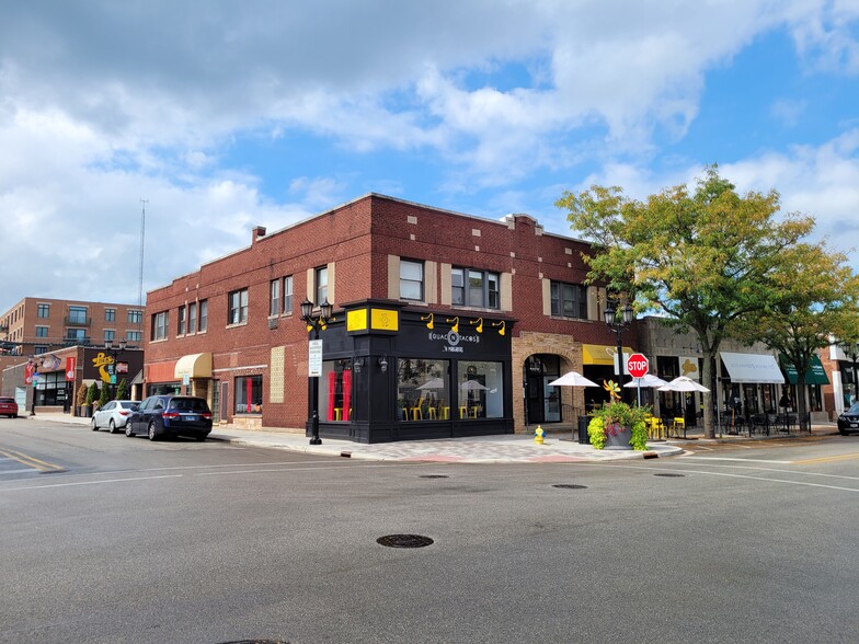 116-118 S York St, Elmhurst, IL en alquiler - Foto principal - Imagen 2 de 5