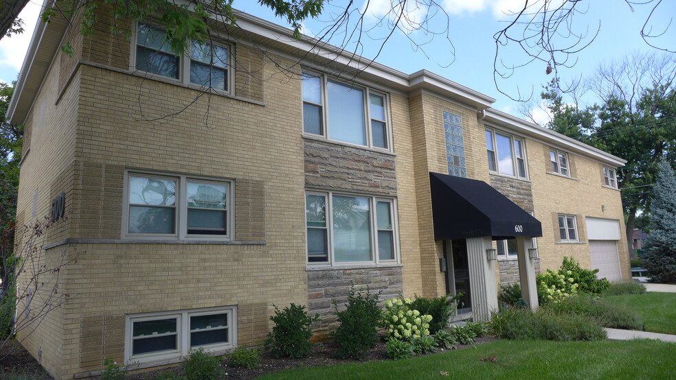 600 Higgins Rd, Park Ridge, IL en alquiler - Foto del edificio - Imagen 1 de 9