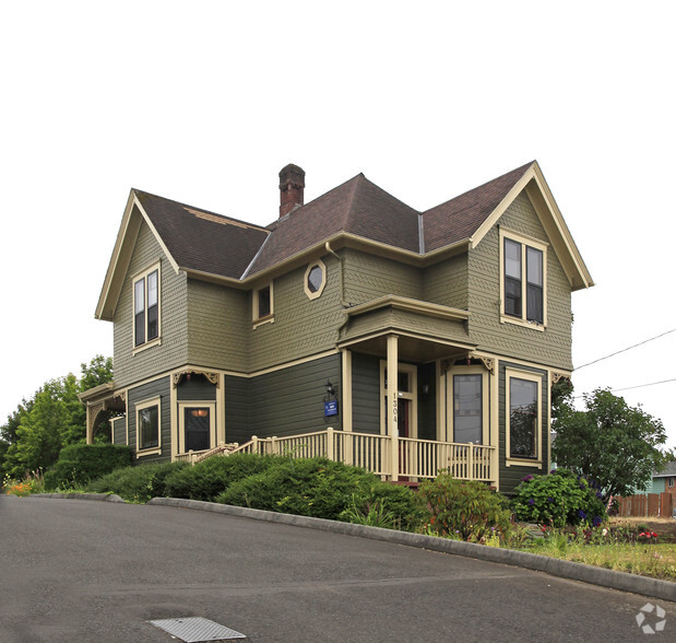 1304 E Powell Blvd, Gresham, OR en venta - Foto principal - Imagen 1 de 5