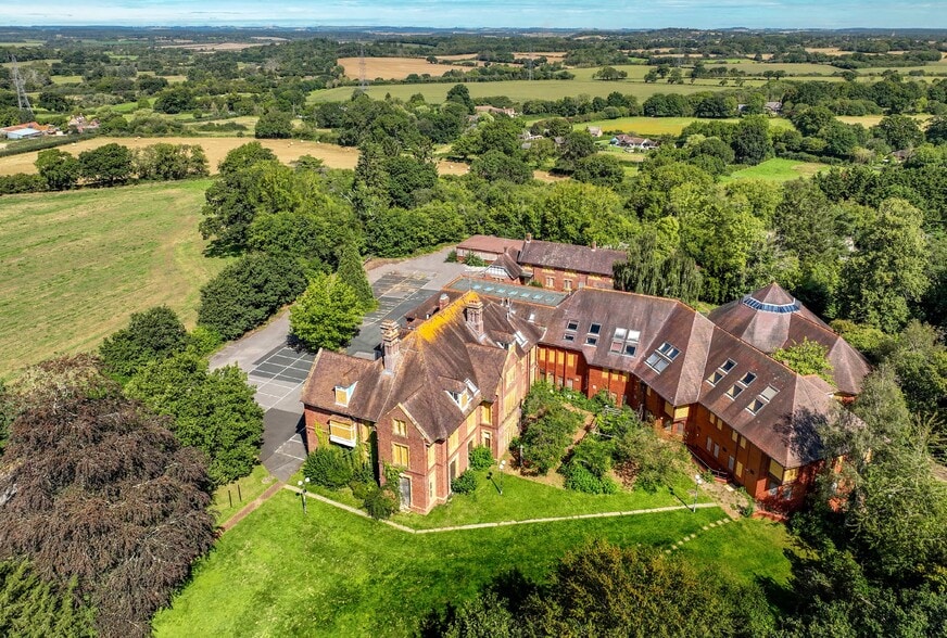 Furzehill, Wimborne en venta - Foto principal - Imagen 1 de 11