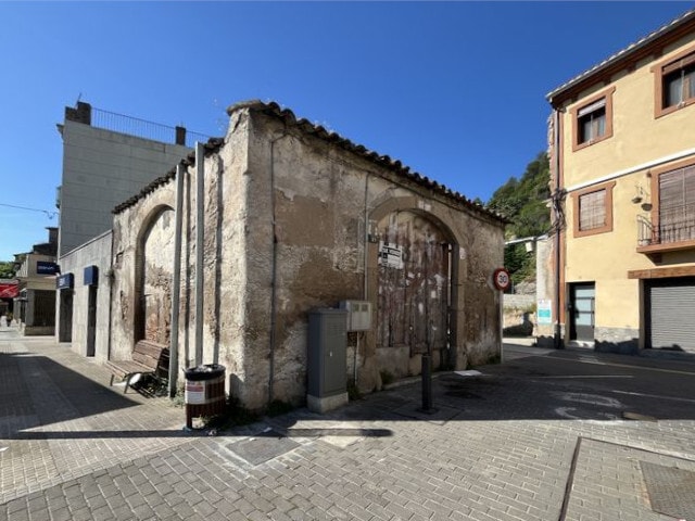 Avinguda Catalunya, 21, La Pobla de Claramunt, Barcelona en venta - Foto del edificio - Imagen 3 de 7