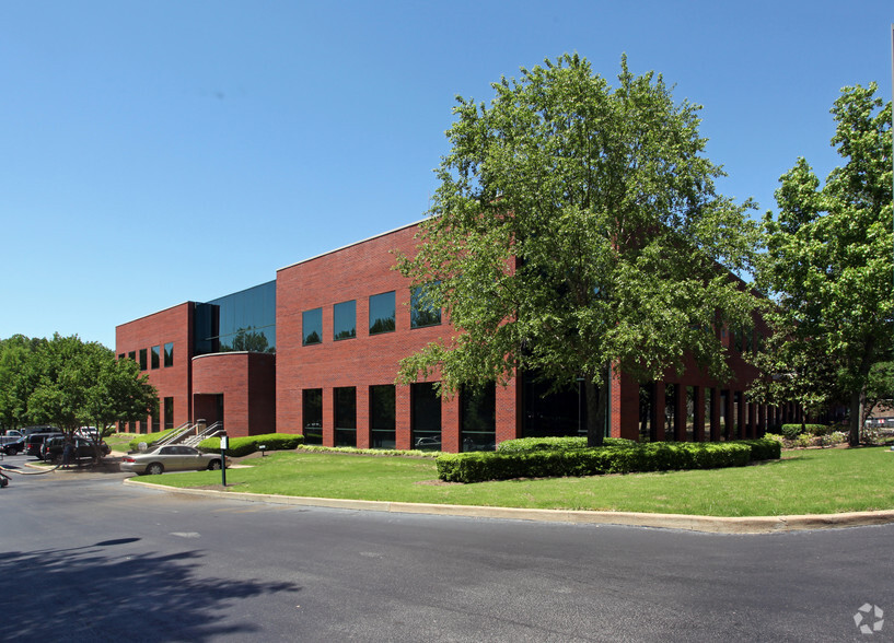 1900 Charles Bryan Rd, Cordova, TN en alquiler - Foto del edificio - Imagen 2 de 8