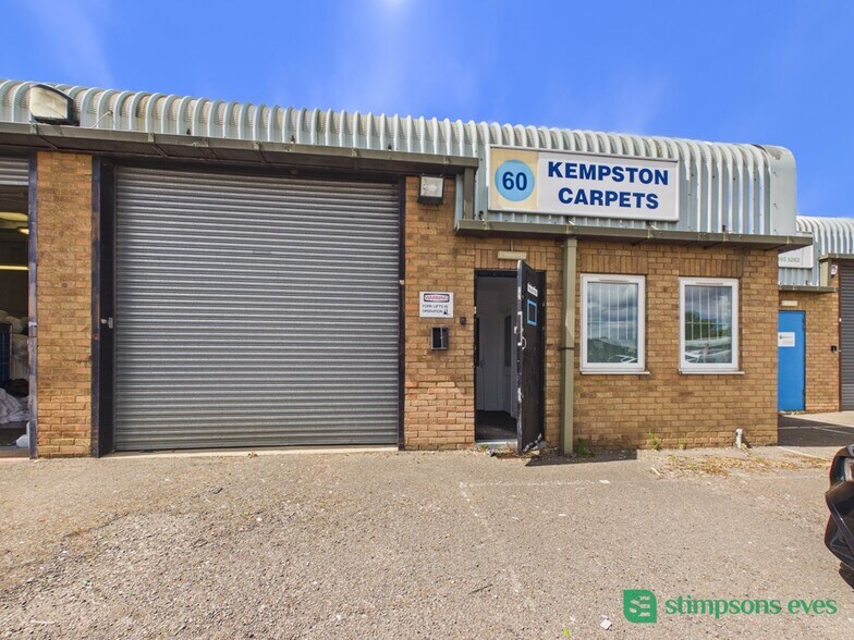 60 Singer Way, Kempston en alquiler - Foto del edificio - Imagen 1 de 7