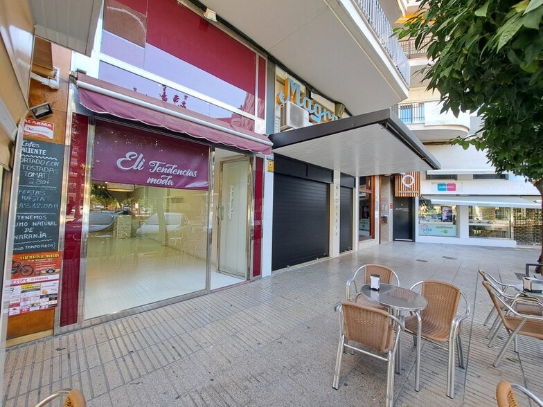 Local en Alzira en venta - Foto del edificio - Imagen 2 de 12