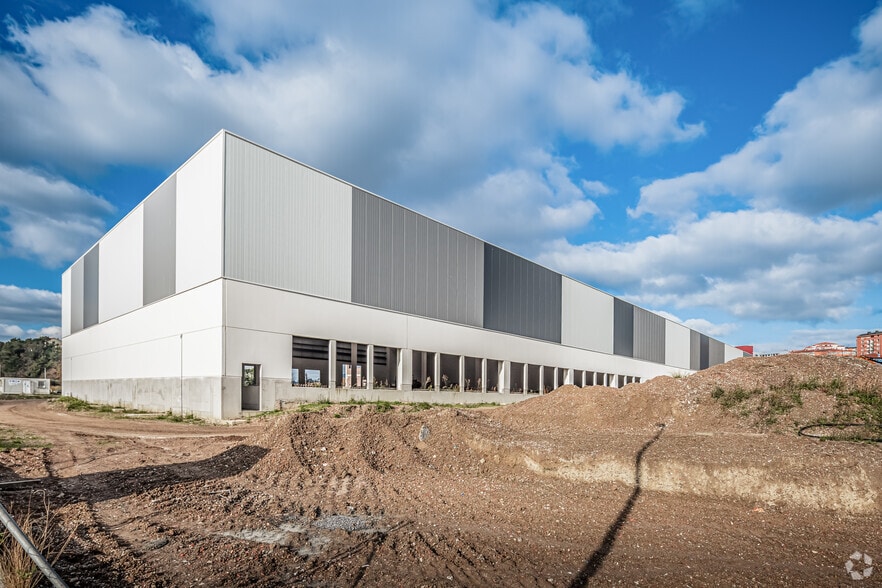 Nave en Sestao, Vizcaya en alquiler - Foto del edificio - Imagen 2 de 3