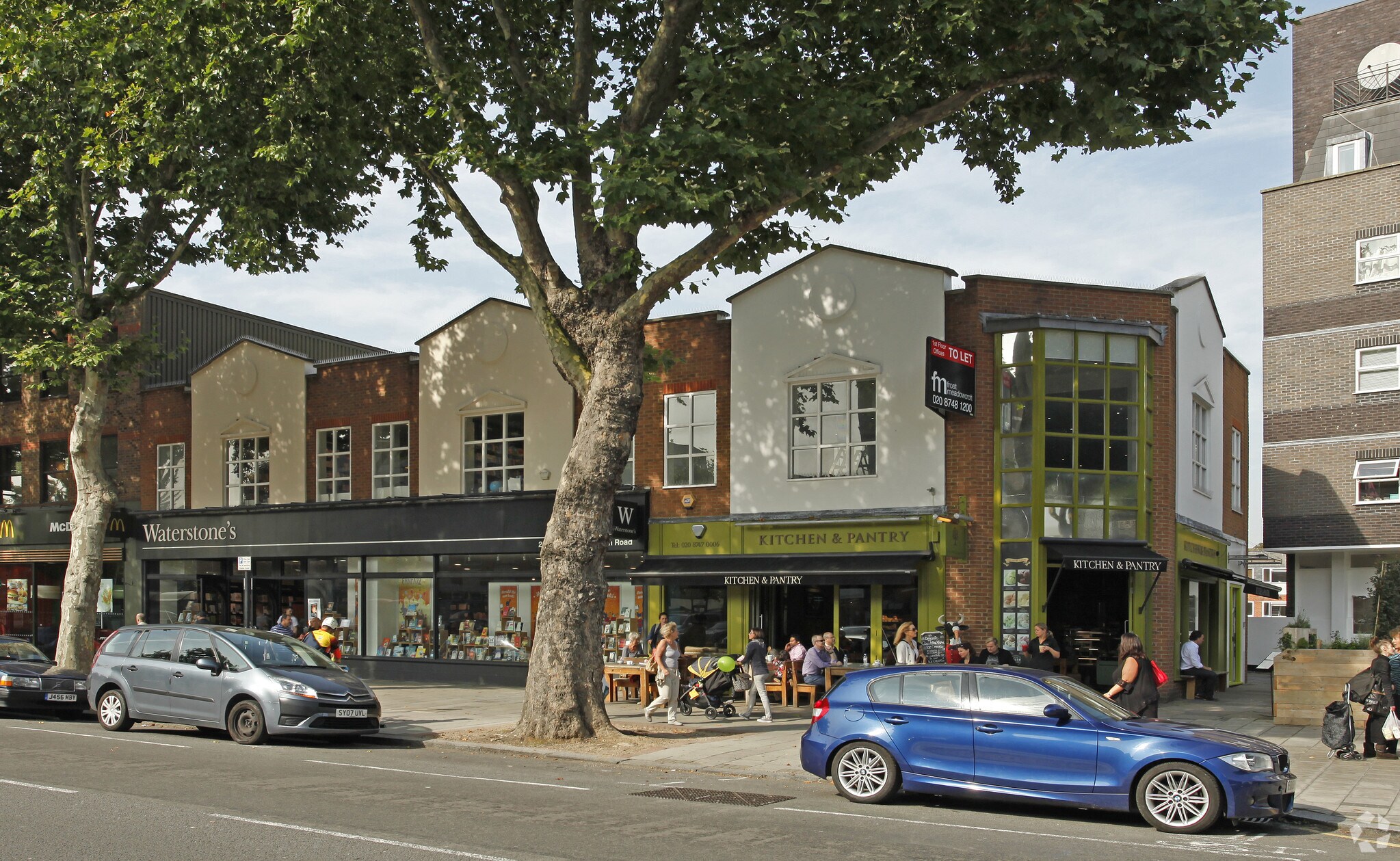 220-226 Chiswick High Rd, London en venta Foto principal- Imagen 1 de 4
