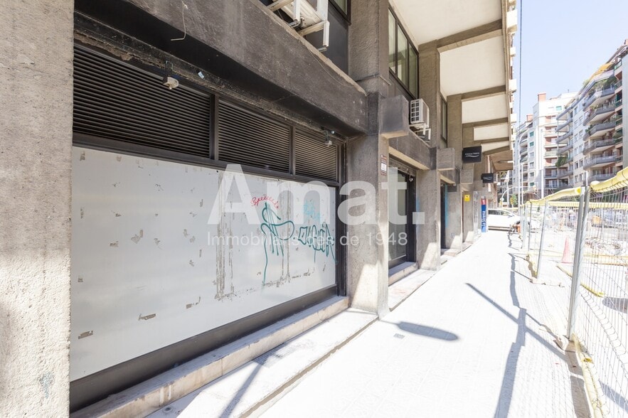 Edificio residencial en Barcelona, Barcelona en venta - Foto del interior - Imagen 3 de 5