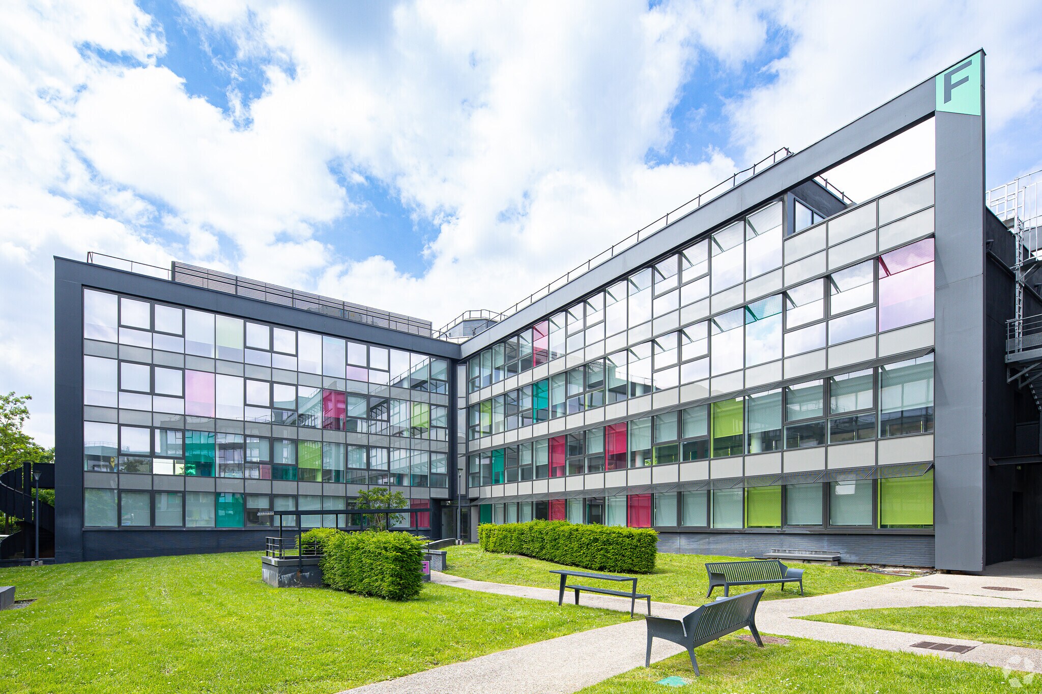 1 Bis Rue Du Petit-Clamart, Vélizy-Villacoublay en alquiler Foto principal- Imagen 1 de 3