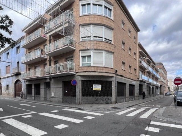 Más detalles de Rambla de Sant Ferran, 19, Igualada - Edificio residencial​ en venta
