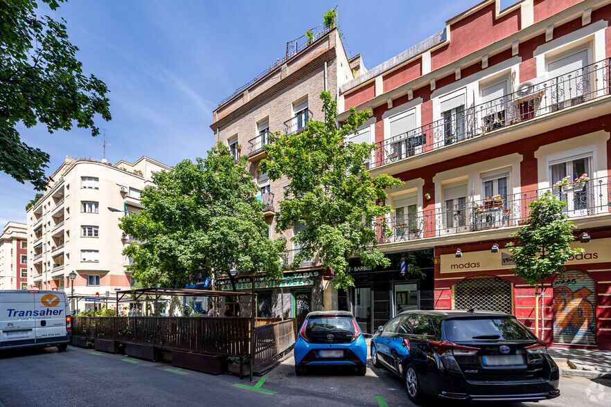 Calle Guzmán el Bueno, 58, Madrid, Madrid en venta - Foto del edificio - Imagen 2 de 2