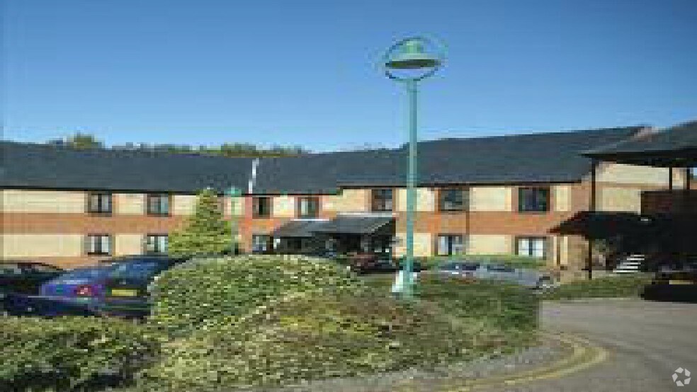 3-7 Canon Harnett Ct, Milton Keynes en alquiler - Foto del edificio - Imagen 2 de 2