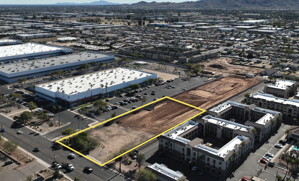 2833 E Broadway Rd, Phoenix, AZ en venta - Foto del edificio - Imagen 1 de 4