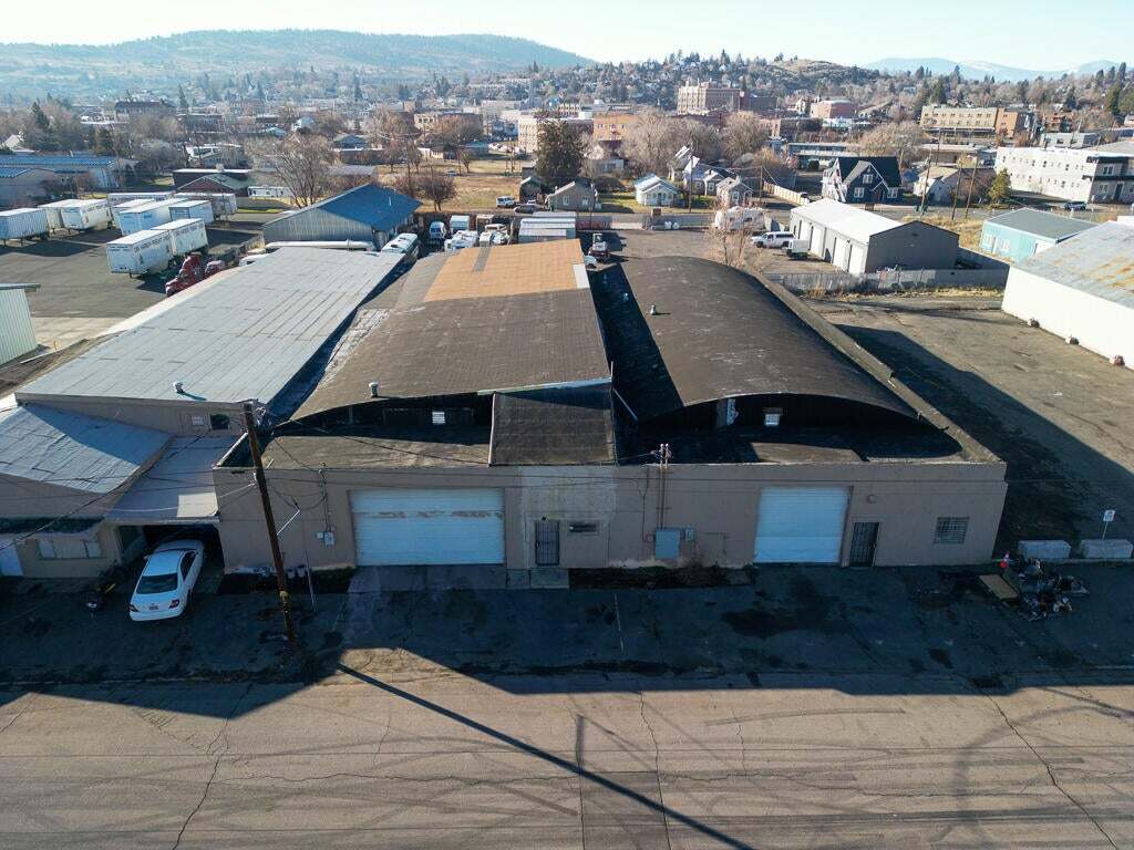 310 Market St, Klamath Falls, OR en venta Foto del edificio- Imagen 1 de 17