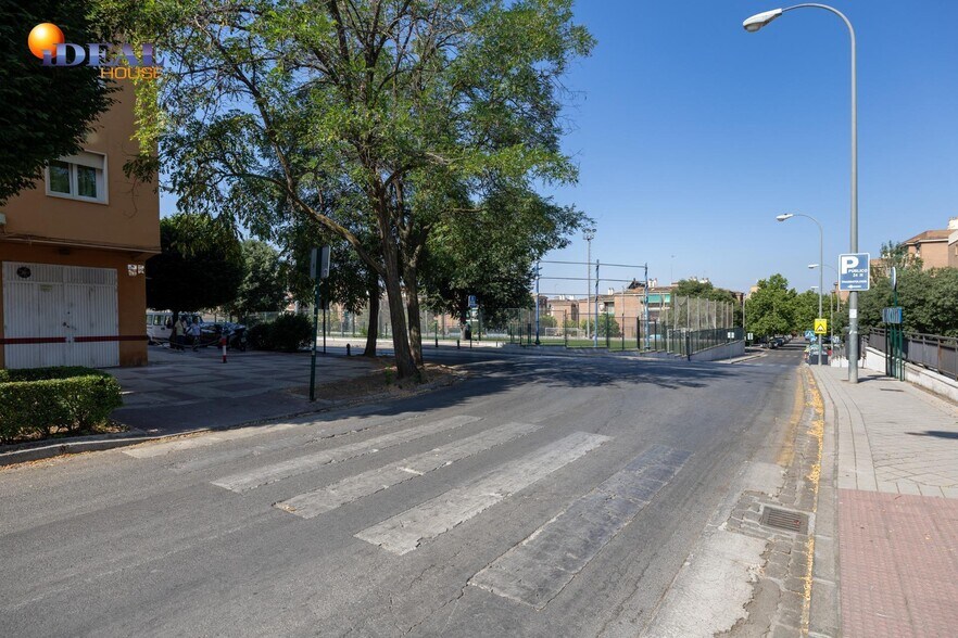 Calle San Federico, 1, Granada, Granada en venta - Foto del edificio - Imagen 2 de 23