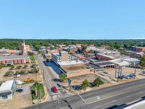 108 E Hospital St, Nacogdoches, TX - VISTA AÉREA  vista de mapa